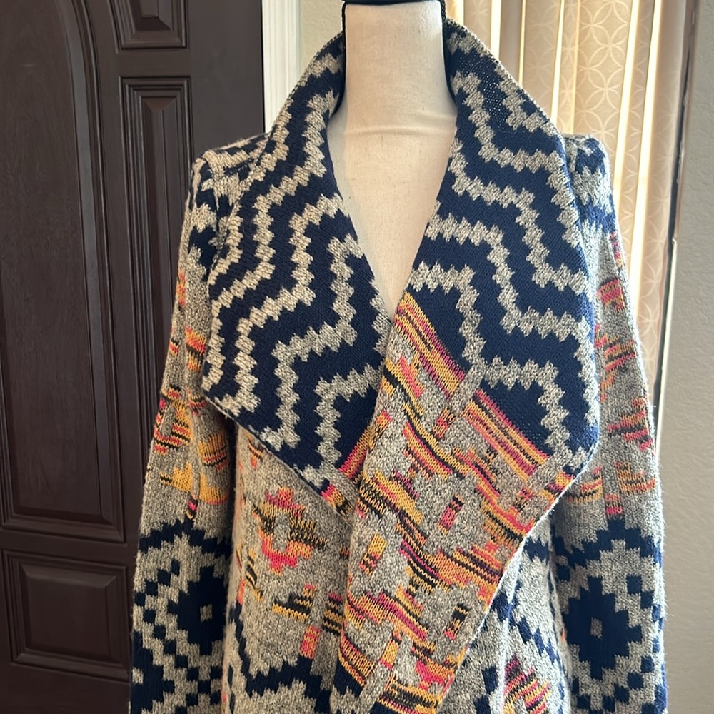 Geometric Patterned Open Front Sweater - Picture 2 of 11